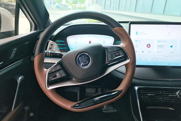 Used BYD Tang New Energy 2022 DM-p 215KM Four-Wheel Drive Flagship Model Steering Wheel