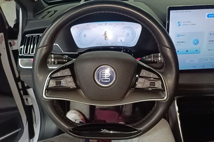 Used BYD Tang New Energy 2022 EV 730KM Luxury Model Steering Wheel