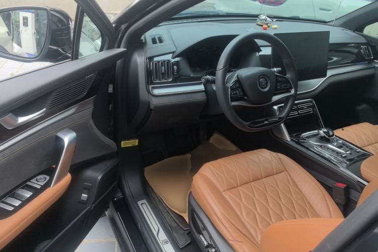 Used BYD Tang New Energy 2023 DM-i Champion Edition 112KM Prestige Model Driver Seat