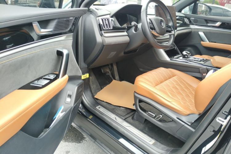 Used BYD Tang New Energy 2023 DM-i Champion Edition 112KM Prestige Model Driver Seat