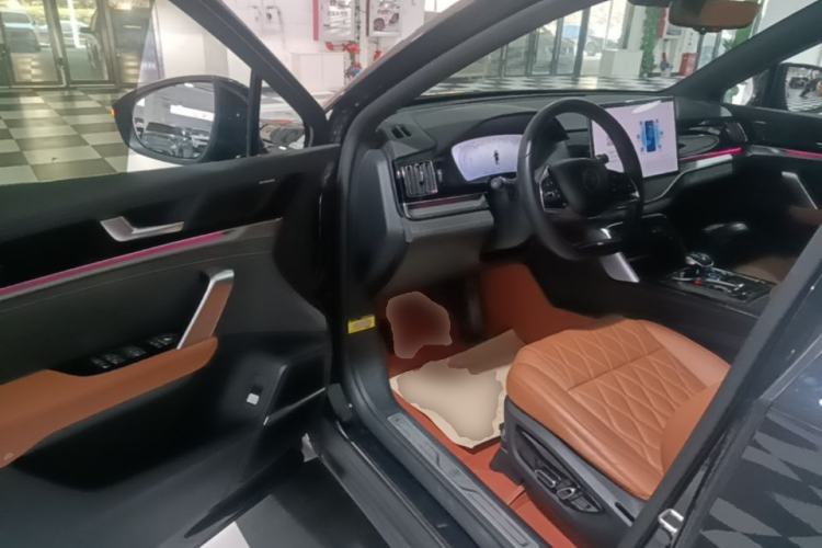 Used BYD Tang New Energy 2023 DM-i Champion Edition 112KM Prestige Model Driver Seat