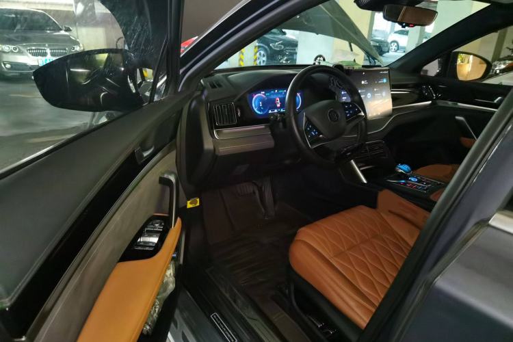 Used BYD Tang New Energy 2023 DM-i Champion Edition 112KM Prestige Model Driver Seat