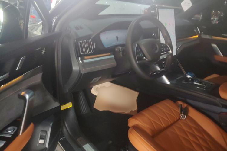 Used BYD Tang New Energy 2023 DM-i Champion Edition 112KM Prestige Model Driver Seat