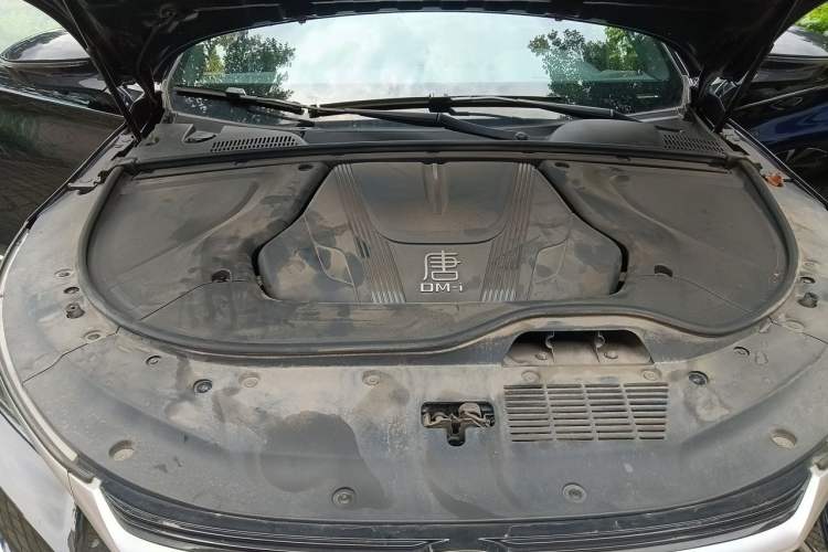 Used BYD Tang New Energy 2023 DM-i Champion Edition 112KM Prestige Model Engine Bay