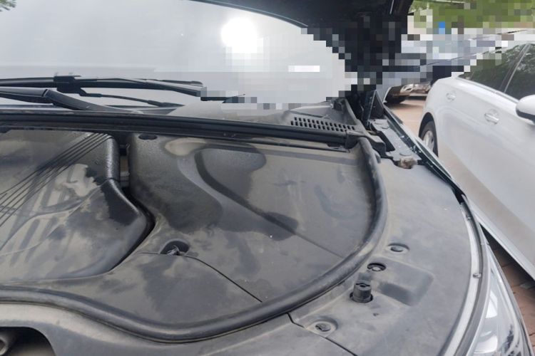 Used BYD Tang New Energy 2023 DM-i Champion Edition 112KM Prestige Model Engine Bay Left