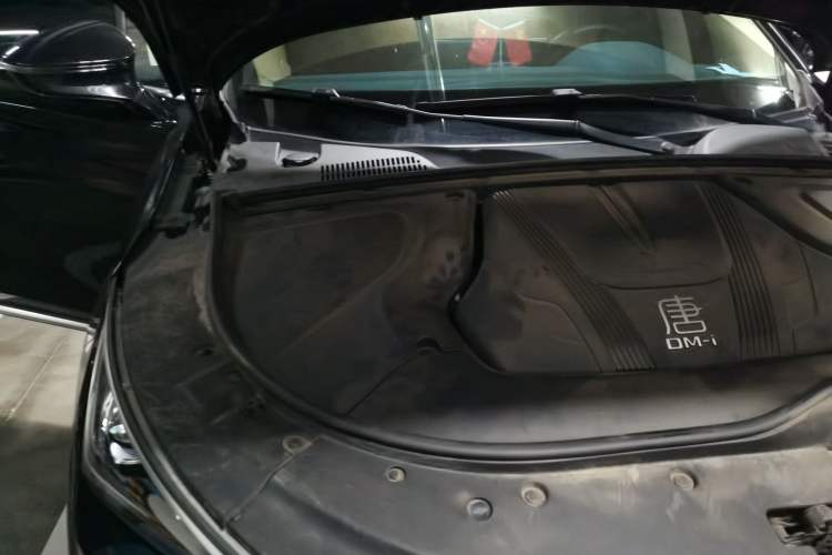 Used BYD Tang New Energy 2023 DM-i Champion Edition 112KM Prestige Model Engine Bay Right