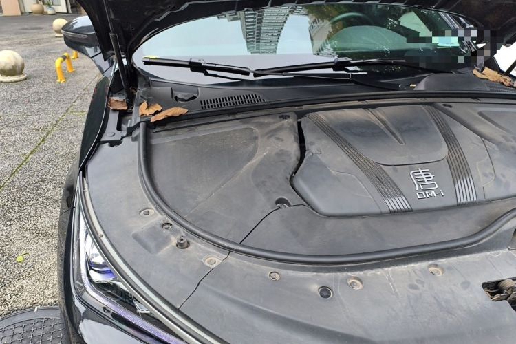 Used BYD Tang New Energy 2023 DM-i Champion Edition 112KM Prestige Model Engine Bay Right
