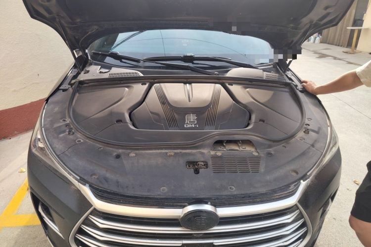 Used BYD Tang New Energy 2023 DM-i Champion Edition 112KM Prestige Model Engine Bay