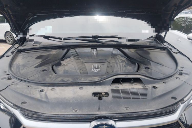 Used BYD Tang New Energy 2023 DM-i Champion Edition 112KM Prestige Model Engine Bay