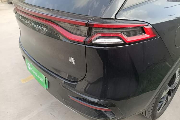 Used BYD Tang New Energy 2023 DM-i Champion Edition 112KM Prestige Model Exterior 3