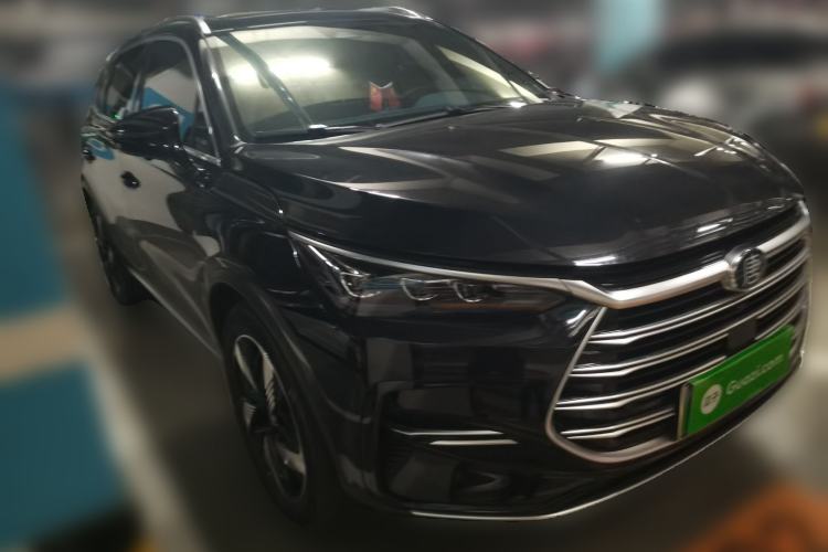 Used BYD Tang New Energy 2023 DM-i Champion Edition 112KM Prestige Model Front Right 45 Deg