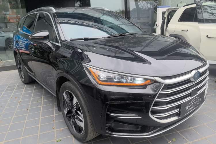 Used BYD Tang New Energy 2023 DM-i Champion Edition 112KM Prestige Model Front Right 45 Deg