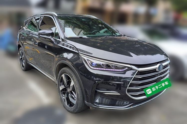 Used BYD Tang New Energy 2023 DM-i Champion Edition 112KM Prestige Model Front Right 45 Deg
