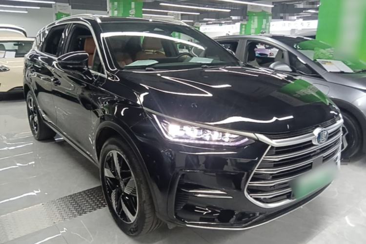 Used BYD Tang New Energy 2023 DM-i Champion Edition 112KM Prestige Model Front Right 45 Deg