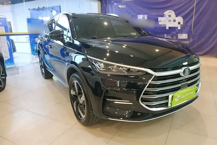 Used BYD Tang New Energy 2023 DM-i Champion Edition 112KM Prestige Model Front Right 45 Deg
