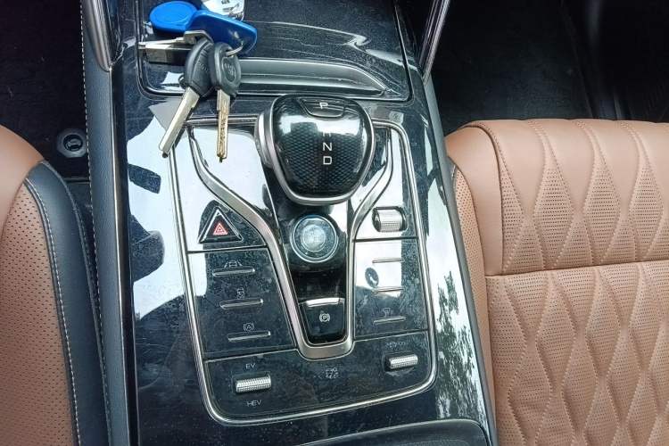 Used BYD Tang New Energy 2023 DM-i Champion Edition 112KM Prestige Model Gear Lever