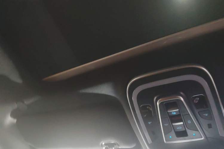 Used BYD Tang New Energy 2023 DM-i Champion Edition 112KM Prestige Model Headliner