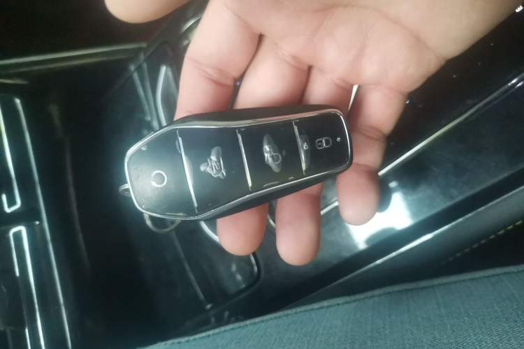 Used BYD Tang New Energy 2023 DM-i Champion Edition 112KM Prestige Model Interior 1