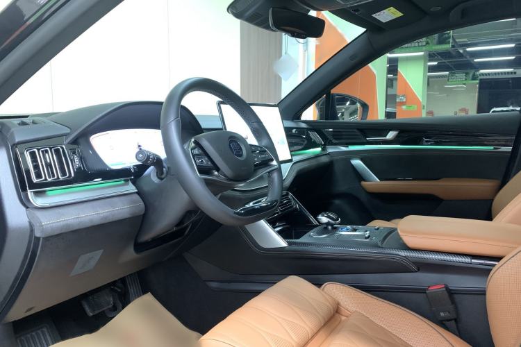 Used BYD Tang New Energy 2023 DM-i Champion Edition 112KM Prestige Model Interior 1