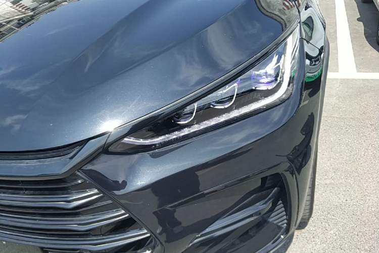 Used BYD Tang New Energy 2023 DM-i Champion Edition 112KM Prestige Model Left Front Headlight