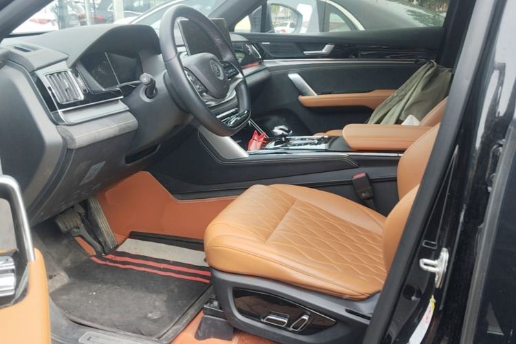 Used BYD Tang New Energy 2023 DM-i Champion Edition 112KM Prestige Model Left Front Seat