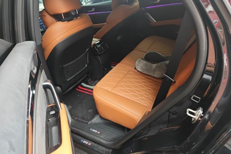 Used BYD Tang New Energy 2023 DM-i Champion Edition 112KM Prestige Model Left Rear Seat