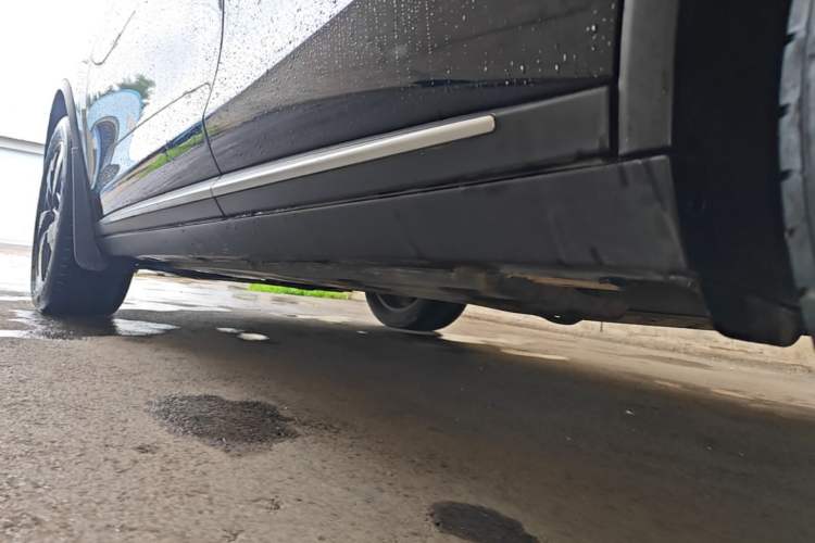 Used BYD Tang New Energy 2023 DM-i Champion Edition 112KM Prestige Model Left Side Sill