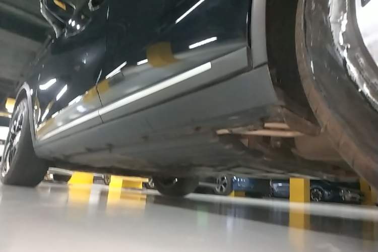 Used BYD Tang New Energy 2023 DM-i Champion Edition 112KM Prestige Model Left Side Sill