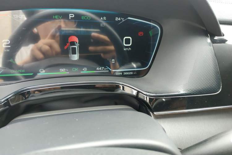 Used BYD Tang New Energy 2023 DM-i Champion Edition 112KM Prestige Model Odometer Close Up