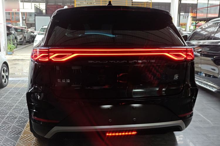 Used BYD Tang New Energy 2023 DM-i Champion Edition 112KM Prestige Model Rear