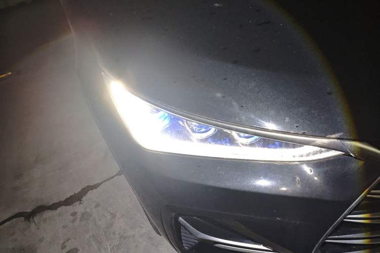 Used BYD Tang New Energy 2023 DM-i Champion Edition 112KM Prestige Model Right Front Headlight