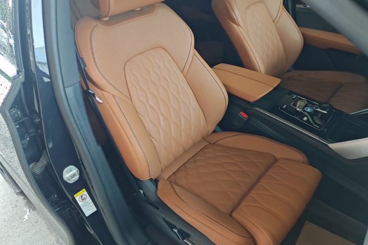 Used BYD Tang New Energy 2023 DM-i Champion Edition 112KM Prestige Model Right Front Seat