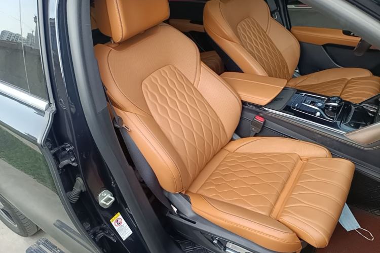 Used BYD Tang New Energy 2023 DM-i Champion Edition 112KM Prestige Model Right Front Seat