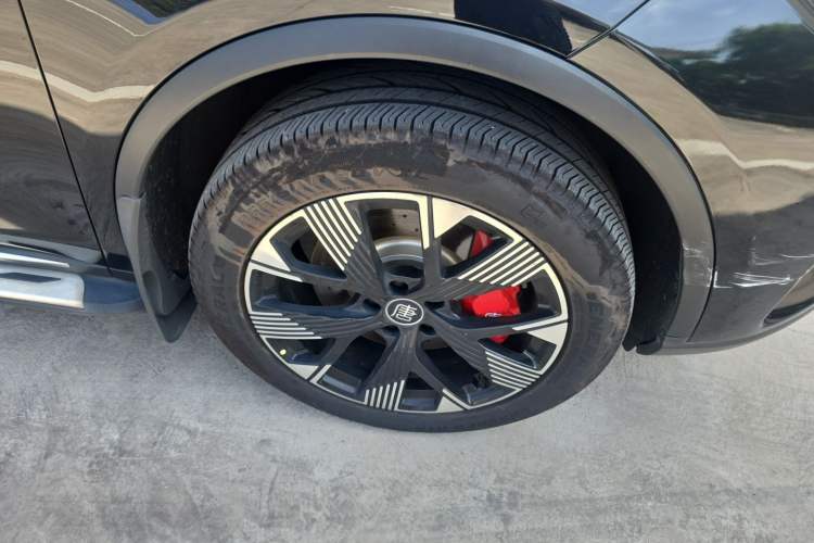 Used BYD Tang New Energy  Right Front Wheel Hub