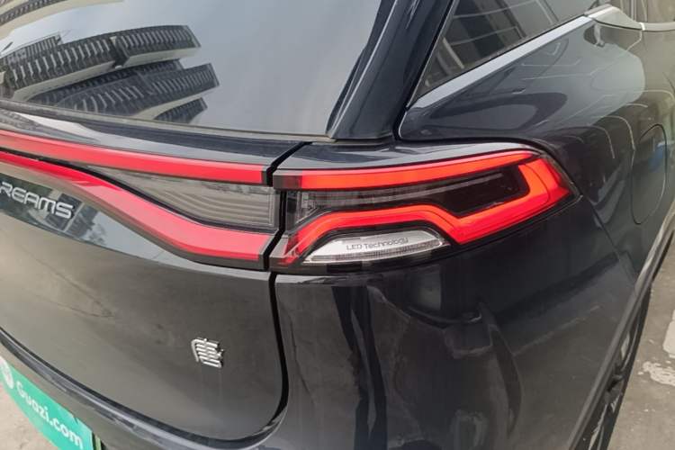 Used BYD Tang New Energy 2023 DM-i Champion Edition 112KM Prestige Model Right Rear Taillight