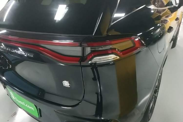 Used BYD Tang New Energy 2023 DM-i Champion Edition 112KM Prestige Model Right Rear Taillight
