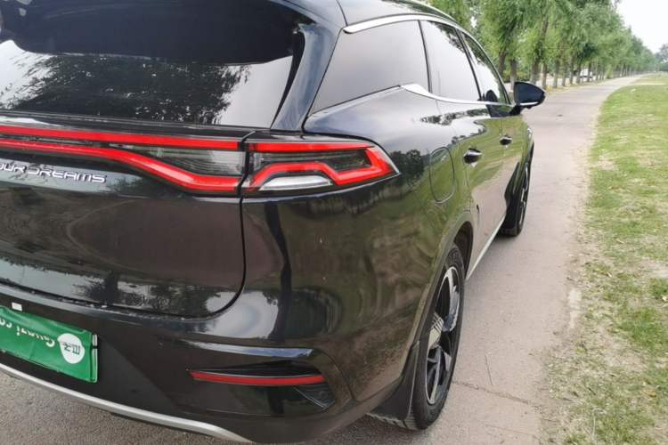 Used BYD Tang New Energy 2023 DM-i Champion Edition 112KM Prestige Model Right Rear Taillight