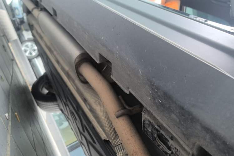 Used BYD Tang New Energy 2023 DM-i Champion Edition 112KM Prestige Model Right Side Sill