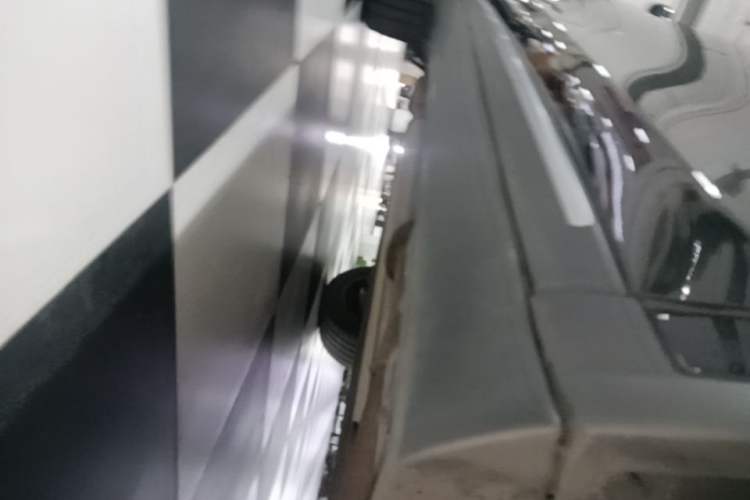 Used BYD Tang New Energy 2023 DM-i Champion Edition 112KM Prestige Model Right Side Sill