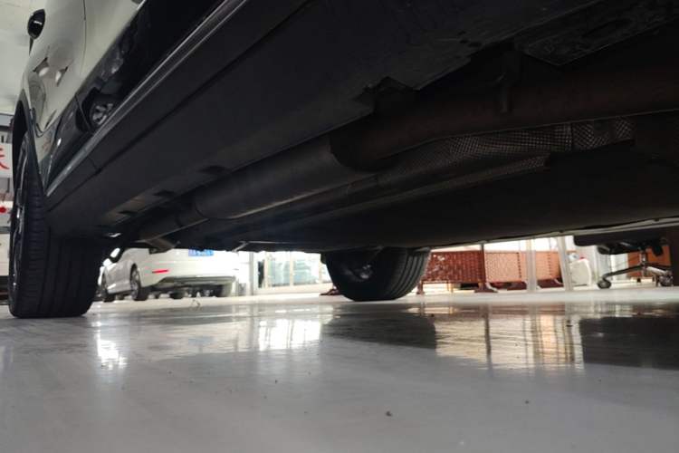 Used BYD Tang New Energy 2023 DM-i Champion Edition 112KM Prestige Model Right Side Sill