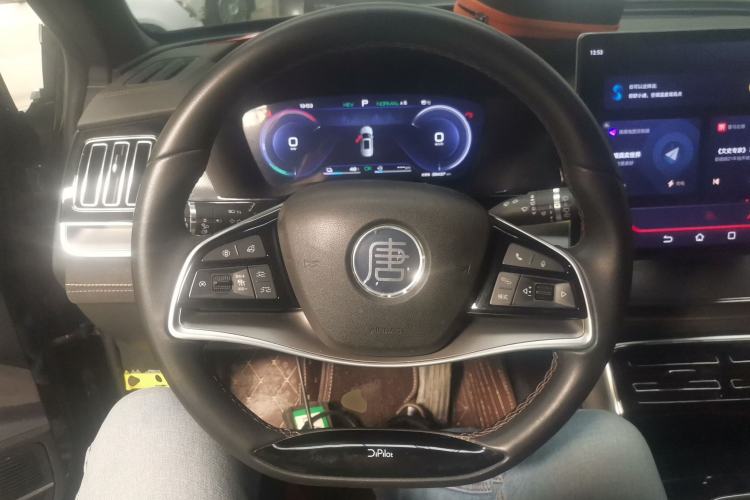 Used BYD Tang New Energy 2023 DM-i Champion Edition 112KM Prestige Model Steering Wheel