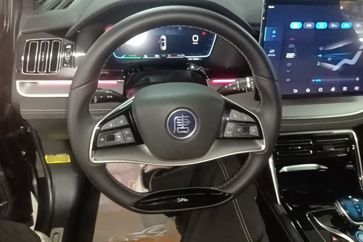 Used BYD Tang New Energy 2023 DM-i Champion Edition 112KM Prestige Model Steering Wheel