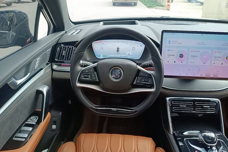 Used BYD Tang New Energy 2023 DM-i Champion Edition 112KM Prestige Model Steering Wheel