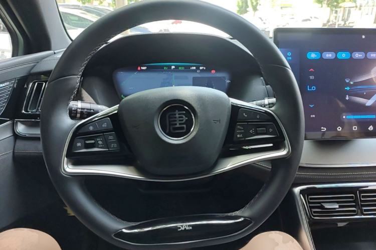 Used BYD Tang New Energy 2023 DM-i Champion Edition 112KM Prestige Model Steering Wheel