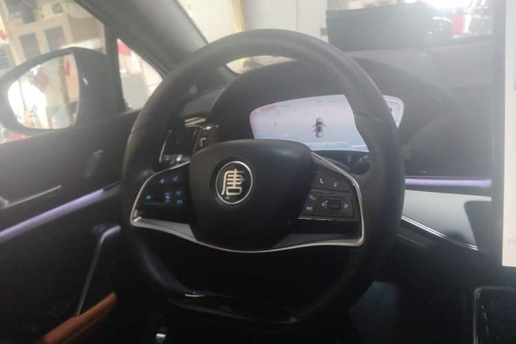 Used BYD Tang New Energy 2023 DM-i Champion Edition 112KM Prestige Model Steering Wheel