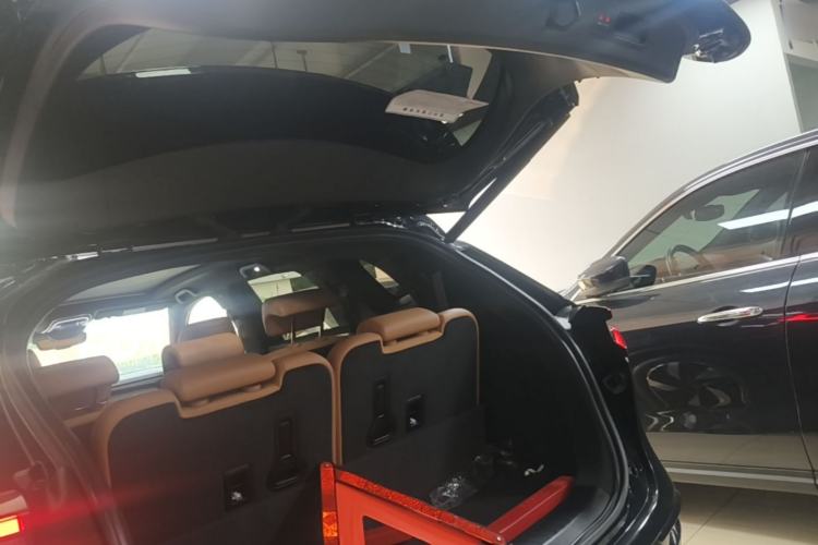 Used BYD Tang New Energy 2023 DM-i Champion Edition 112KM Prestige Model Trunk
