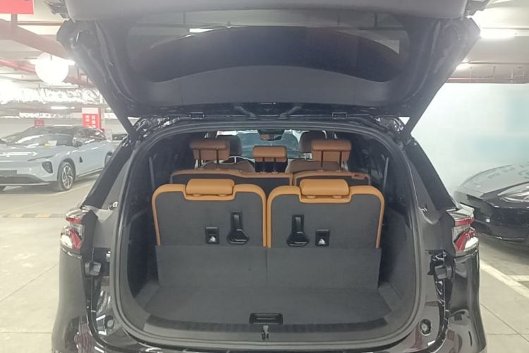 Used BYD Tang New Energy 2023 DM-i Champion Edition 112KM Prestige Model Trunk