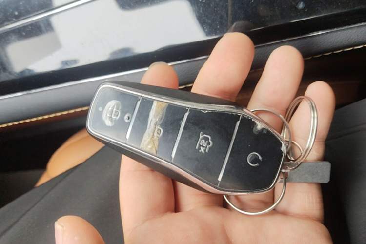 Used BYD Tang New Energy 2023 DM-i Champion Edition 112KM Prestige Model Vehicle Key