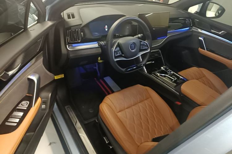 Used BYD Tang New Energy 2023 DM-i Champion Edition 112KM Prestige Model Driver Seat