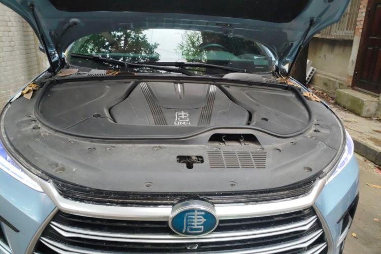 Used BYD Tang New Energy 2023 DM-i Champion Edition 112KM Prestige Model Engine Bay